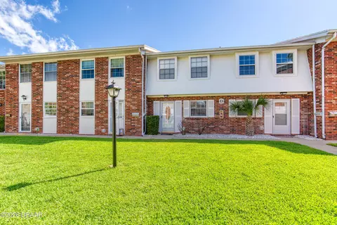2200 S Palmetto Ave, South Daytona, FL 32119