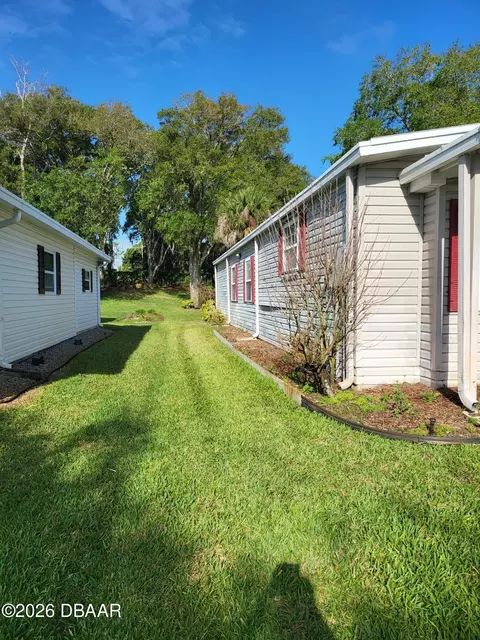 202 Schooner Ave, Edgewater, FL 32141 photo 3