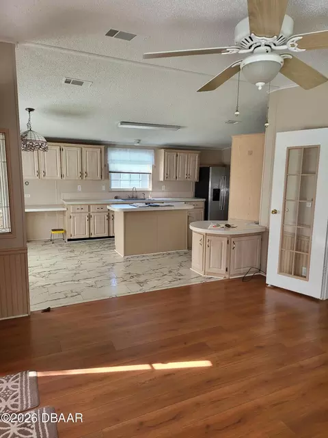 202 Schooner Ave, Edgewater, FL 32141 photo 8