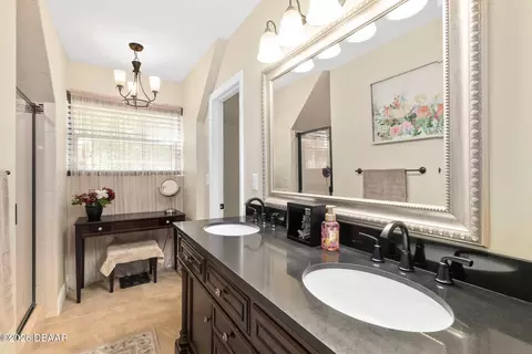 Bath - 105 Willow Bend Ln, Ormond Beach, FL 32174 photo 2 of 6