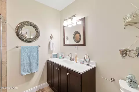 Bath - 105 Willow Bend Ln, Ormond Beach, FL 32174 photo 4 of 6