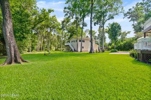 Exterior - 105 Willow Bend Ln, Ormond Beach, FL 32174 photo 3 of 5