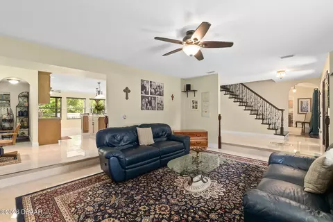 Living - 105 Willow Bend Ln, Ormond Beach, FL 32174 photo 2 of 9