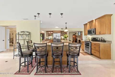 Kitchen - 105 Willow Bend Ln, Ormond Beach, FL 32174 photo 5 of 7