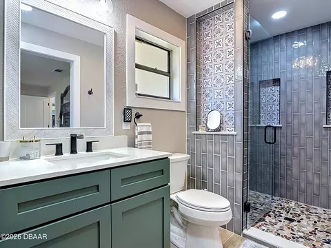 Bath - 2519 Glenwood Dr, Edgewater, FL 32141 photo 1 of 3
