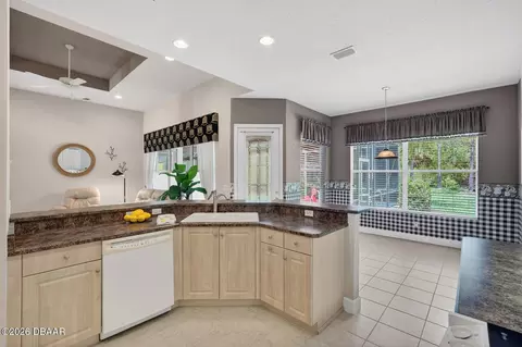 Kitchen - 1203 Ashridge Ln, Ormond Beach, FL 32174 photo 2 of 4