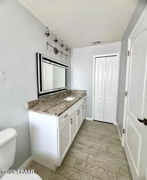 Bath - 3070 Ocean Shore Blvd, Ormond Beach, FL 32176 photo 2 of 4