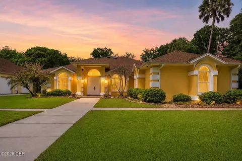 1711 Hideaway Forest Trl, New Smyrna Beach, FL 32168