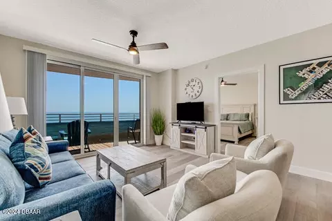 350 N Atlantic Ave, Daytona Beach, FL 32118