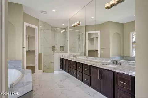 Bath - 708 Woodbridge Ct, Ormond Beach, FL 32174 photo 1 of 5