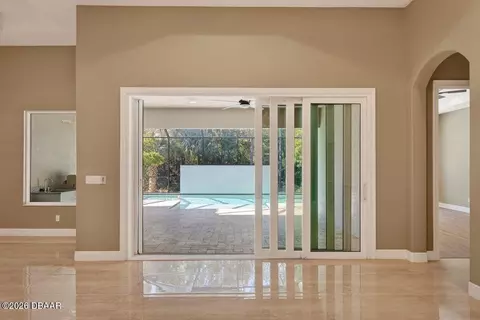 Living - 708 Woodbridge Ct, Ormond Beach, FL 32174 photo 4 of 6