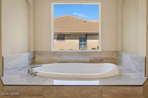 Bath - 708 Woodbridge Ct, Ormond Beach, FL 32174 photo 3 of 5