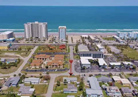 130 Boynton Blvd, Daytona Beach, FL 32118