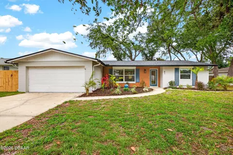 61 Merrywood Cir, Ormond Beach, FL 32174