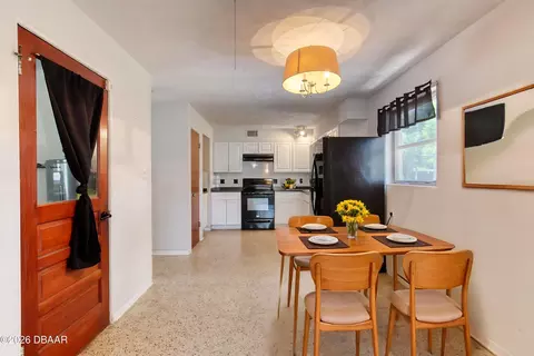 Dining - 102 Ellsworth Ave, Ormond Beach, FL 32174 photo 1 of 1