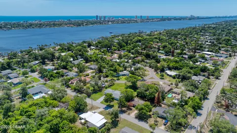 View/Area - 102 Ellsworth Ave, Ormond Beach, FL 32174 photo 6 of 9