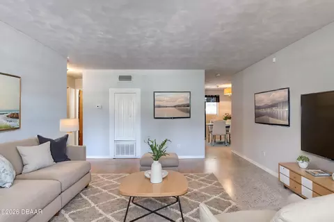 Living - 102 Ellsworth Ave, Ormond Beach, FL 32174 photo 3 of 4