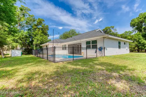 Exterior - 15 Maple St, Flagler Beach, FL 32136 photo 15 of 18