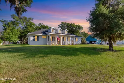 15 Maple St, Flagler Beach, FL 32136