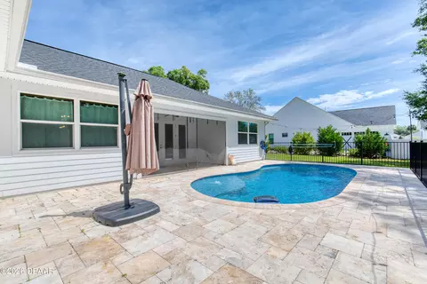 Exterior - 15 Maple St, Flagler Beach, FL 32136 photo 10 of 18