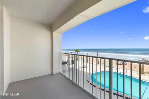 Exterior - 89 S Atlantic Ave, Ormond Beach, FL 32176 photo 2 of 13