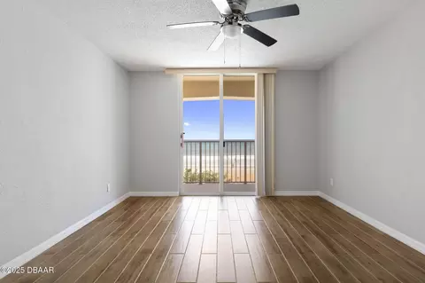 Living - 89 S Atlantic Ave, Ormond Beach, FL 32176 photo 9 of 12