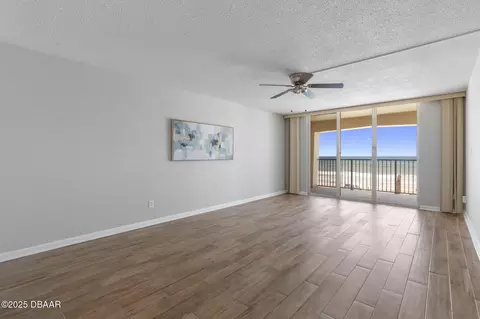 Living - 89 S Atlantic Ave, Ormond Beach, FL 32176 photo 2 of 12