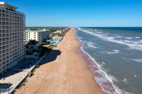 View/Area - 89 S Atlantic Ave, Ormond Beach, FL 32176 photo 3 of 9