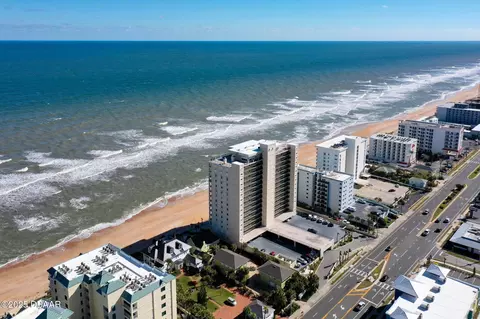 View/Area - 89 S Atlantic Ave, Ormond Beach, FL 32176 photo 2 of 9
