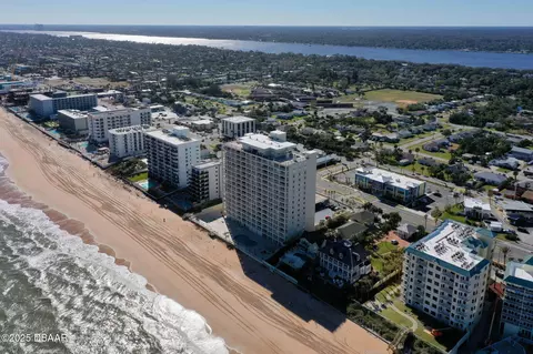 View/Area - 89 S Atlantic Ave, Ormond Beach, FL 32176 photo 4 of 9