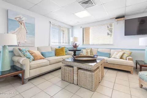 Living - 89 S Atlantic Ave, Ormond Beach, FL 32176 photo 12 of 12