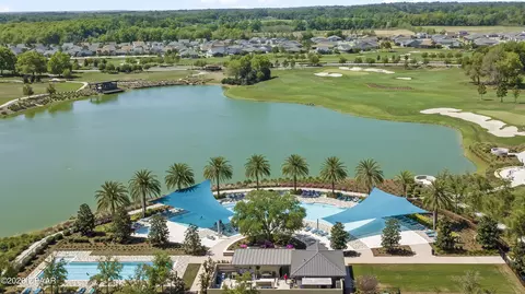 Exterior - 4975 NW 39th Loop, Ocala, FL 34482 photo 4 of 8