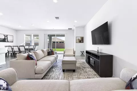 Living - 4975 NW 39th Loop, Ocala, FL 34482 photo 1 of 4
