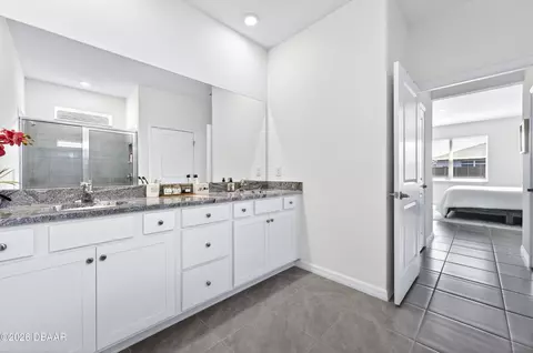 Bath - 4975 NW 39th Loop, Ocala, FL 34482 photo 4 of 5