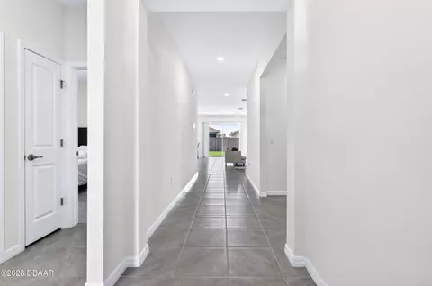 Entry Way - 4975 NW 39th Loop, Ocala, FL 34482 photo 5 of 6