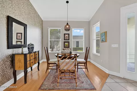 Dining - 41 Bay Pointe Dr, Ormond Beach, FL 32174 photo 2 of 2
