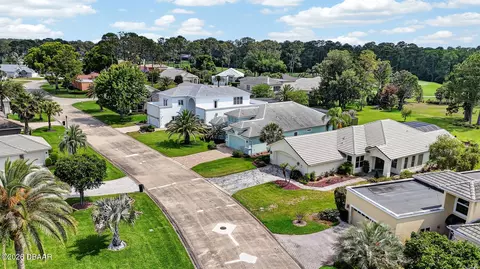 View/Area - 41 Bay Pointe Dr, Ormond Beach, FL 32174 photo 2 of 9