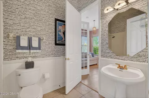 Bath - 41 Bay Pointe Dr, Ormond Beach, FL 32174 photo 4 of 5