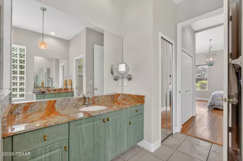 Bath - 41 Bay Pointe Dr, Ormond Beach, FL 32174 photo 2 of 5