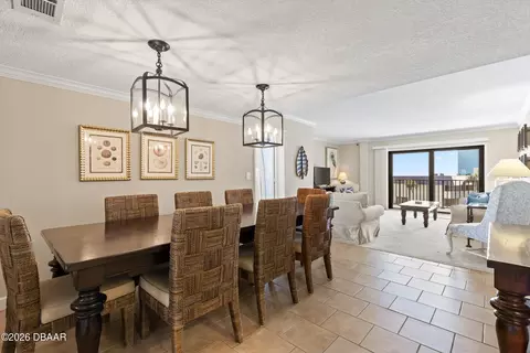 Dining - 935 Ocean Shore Blvd, Ormond Beach, FL 32176 photo 2 of 3