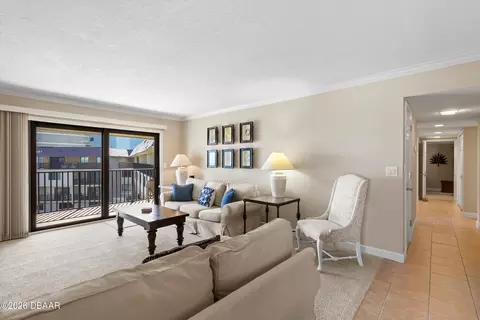 Living - 935 Ocean Shore Blvd, Ormond Beach, FL 32176 photo 4 of 4