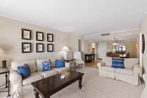 Living - 935 Ocean Shore Blvd, Ormond Beach, FL 32176 photo 3 of 4