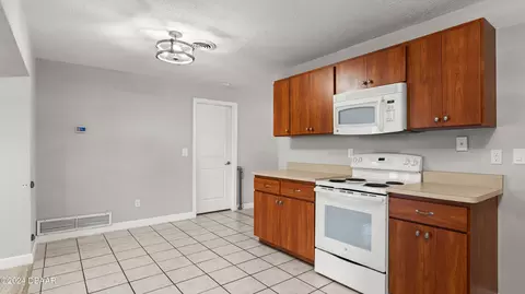 Kitchen - 358 S Orchard St, Ormond Beach, FL 32174 photo 2 of 4