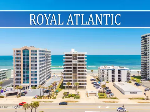 3743 S Atlantic Ave, Daytona Beach Shores, FL 32118
