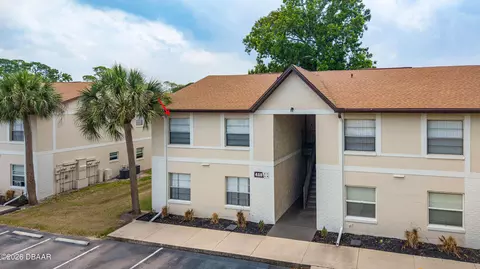 418 Banana Cay Dr, South Daytona, FL 32119
