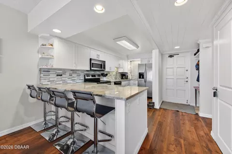 Kitchen - 1133 Ocean Shore Blvd, Ormond Beach, FL 32176 photo 5 of 5