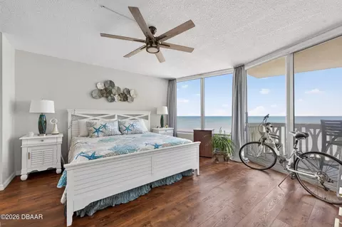 Bedroom - 1133 Ocean Shore Blvd, Ormond Beach, FL 32176 photo 2 of 3