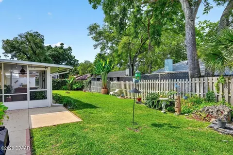 Exterior - 1114 Parkside Dr, Ormond Beach, FL 32174 photo 7 of 10