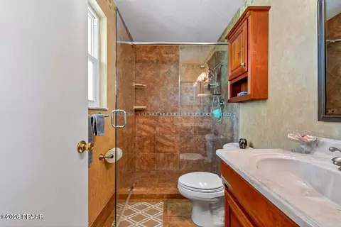 Bath - 1114 Parkside Dr, Ormond Beach, FL 32174 photo 2 of 4