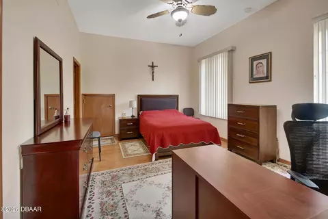 Bedroom - 443 Juniper Ln, Ormond Beach, FL 32174 photo 8 of 10